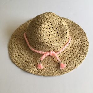 Carter’s infant girls sun hat, size 12 to 24 mos.